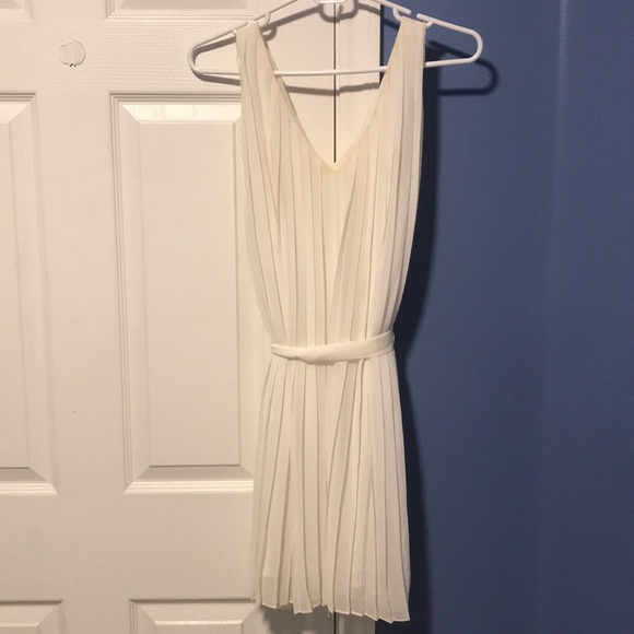 Off white mini dress - Picture 2 of 3